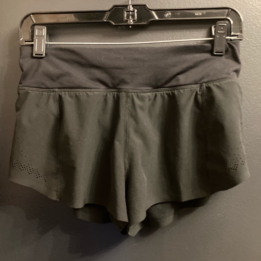 Gently Worn LULULEMON Shorts, size 4